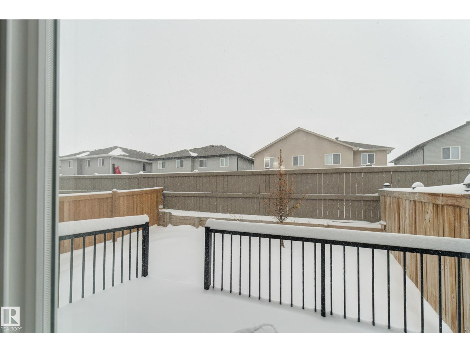 #46 1703 16 AV NW NW - 12
