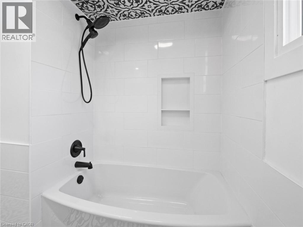 24 KEEFER Road - 31