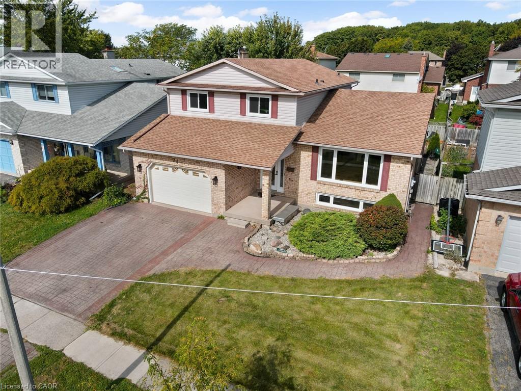 24 KEEFER Road - 43