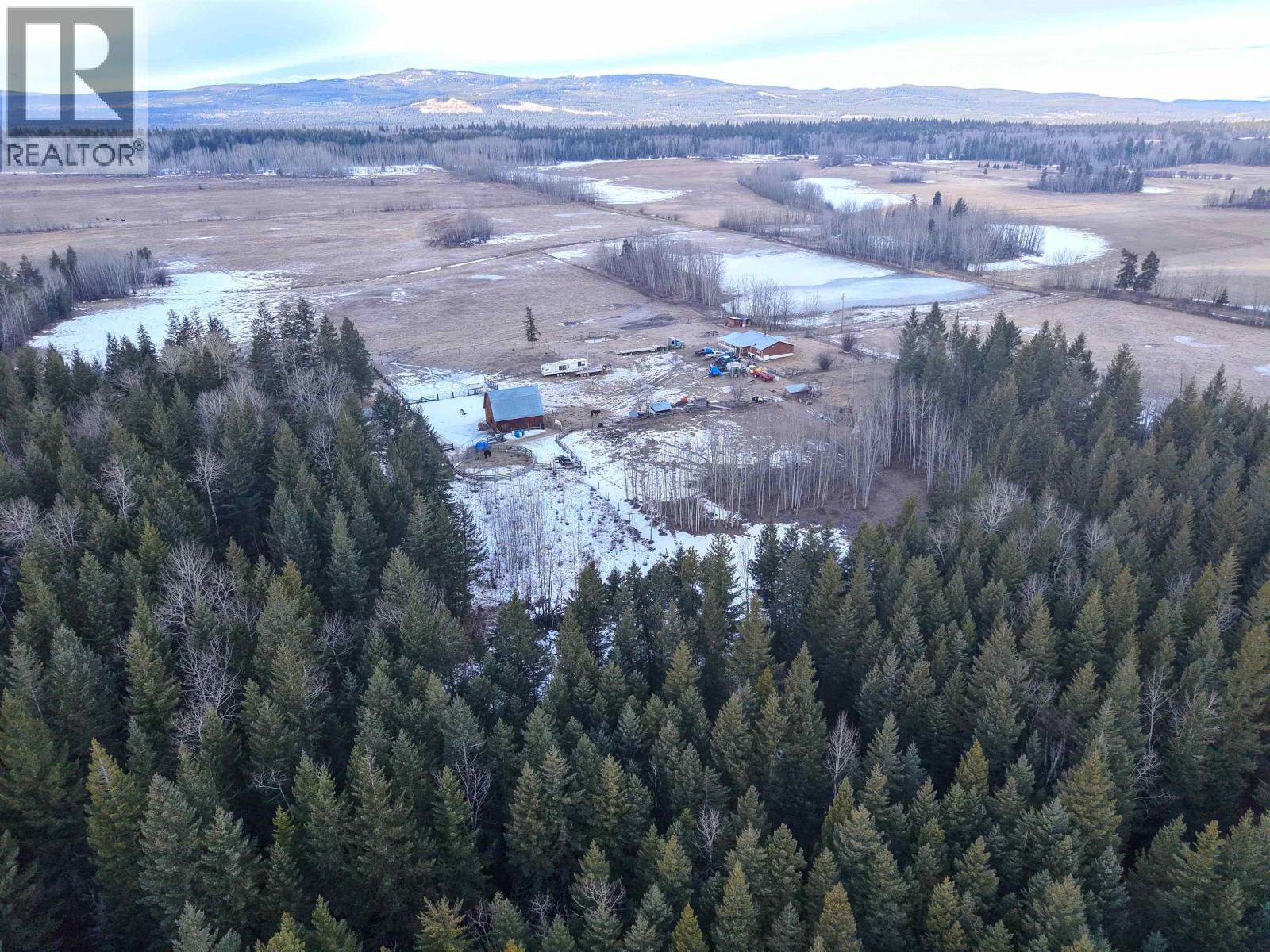 887 PARKER ROAD, Quesnel