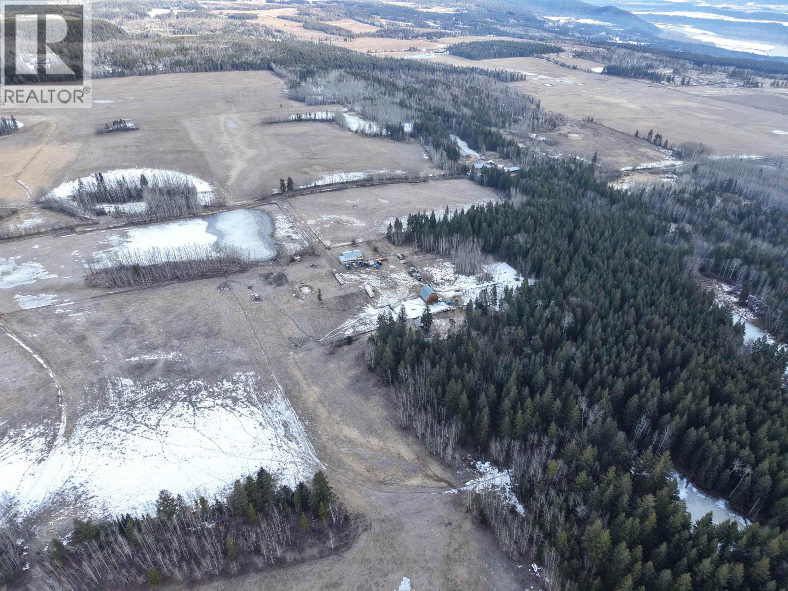 887 PARKER ROAD, Quesnel