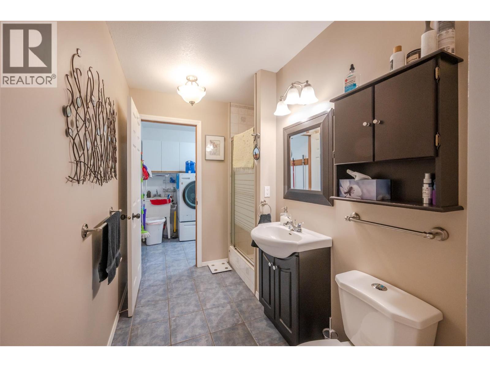 465 Wilson Mountain Road, Oliver