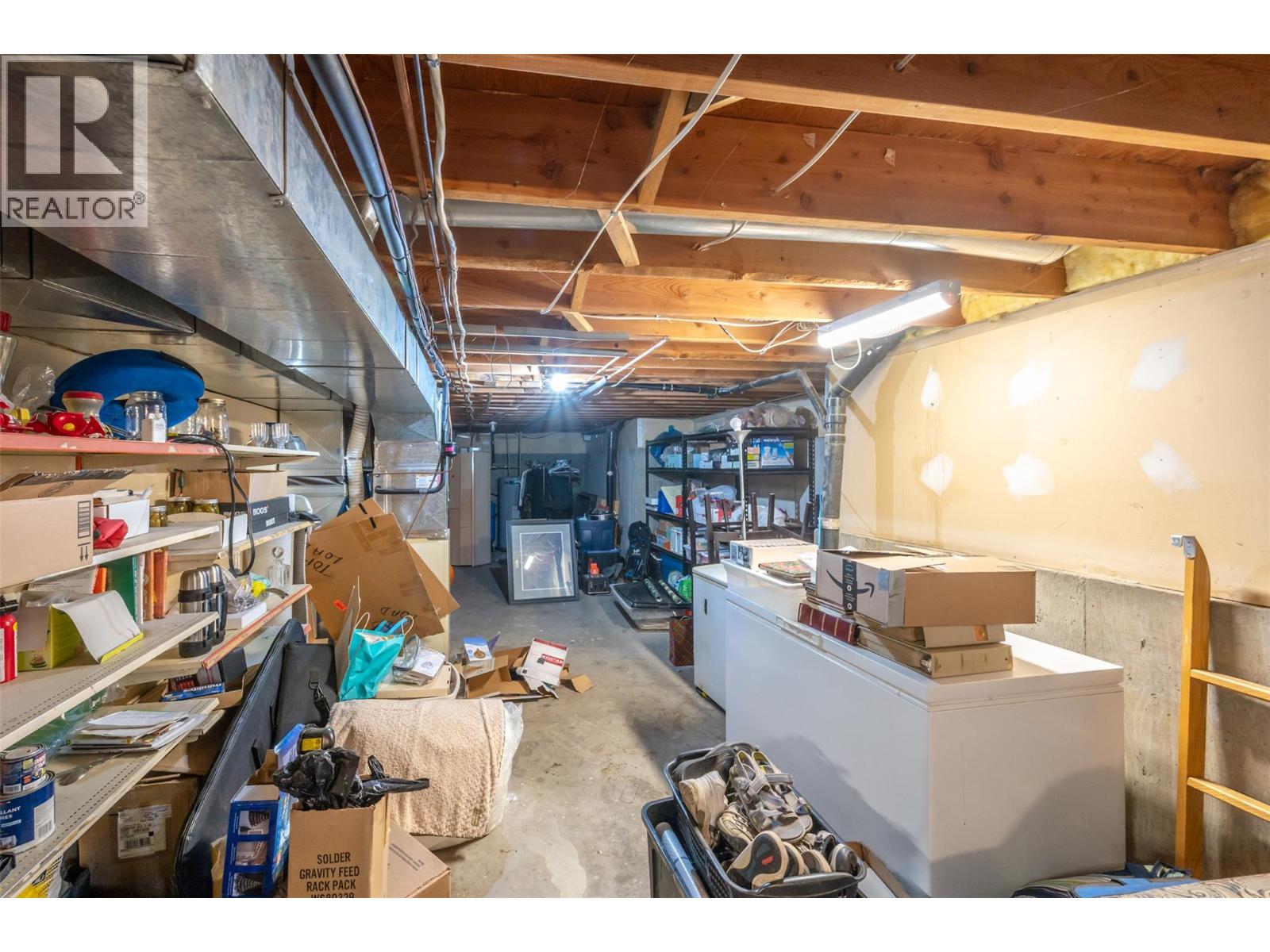 465 Wilson Mountain Road, Oliver