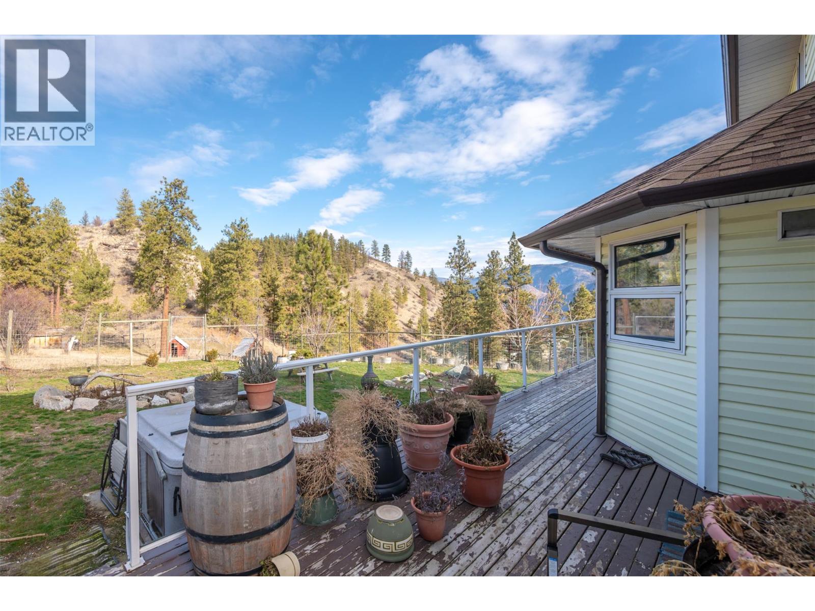 465 Wilson Mountain Road, Oliver