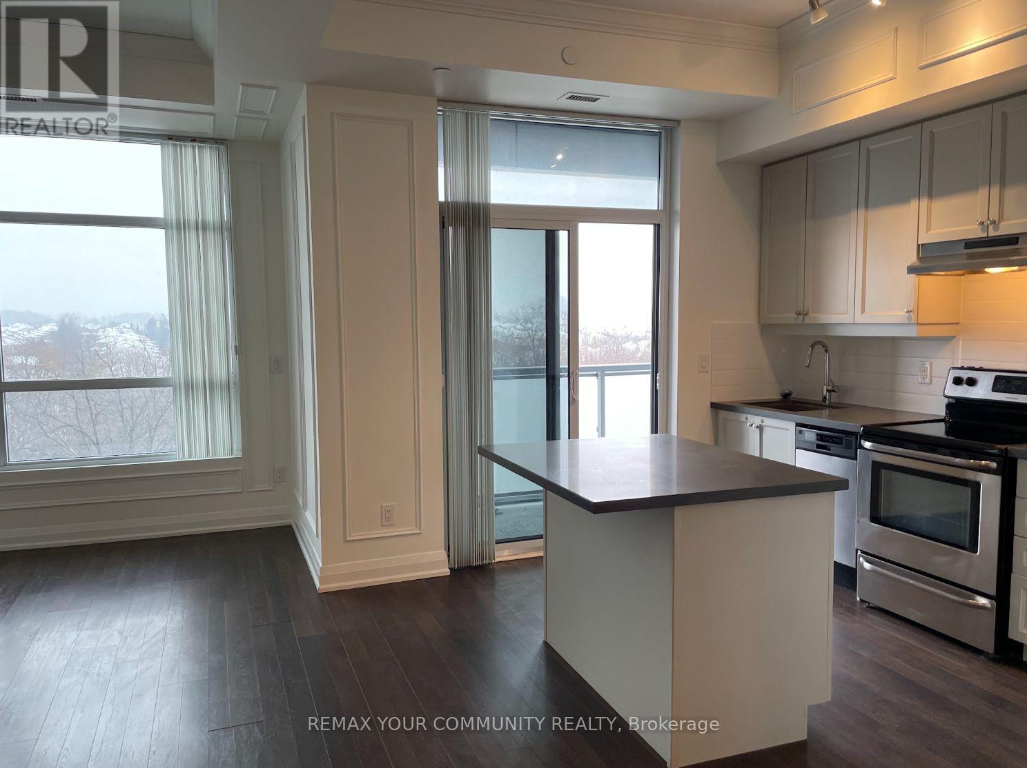 8763 Bayview Avenue 503