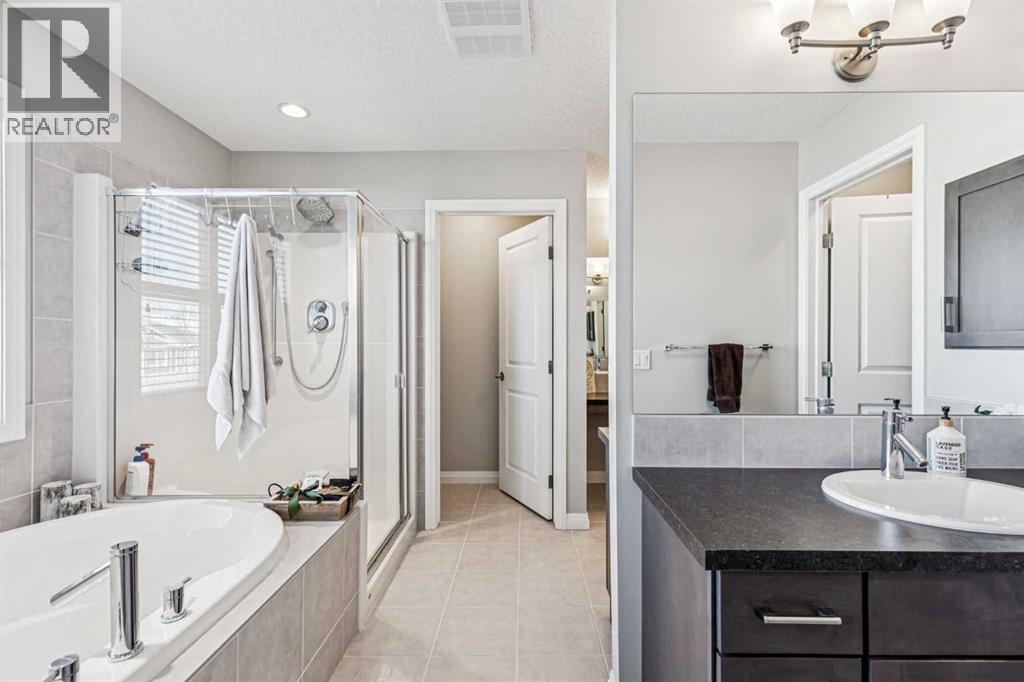 49 Sunset Manor, Cochrane