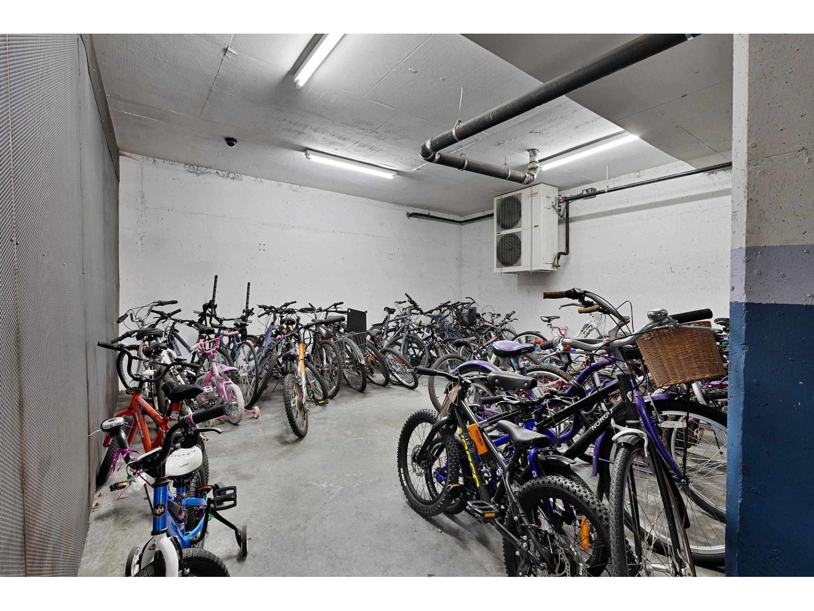 318 10180 153 STREET, Surrey