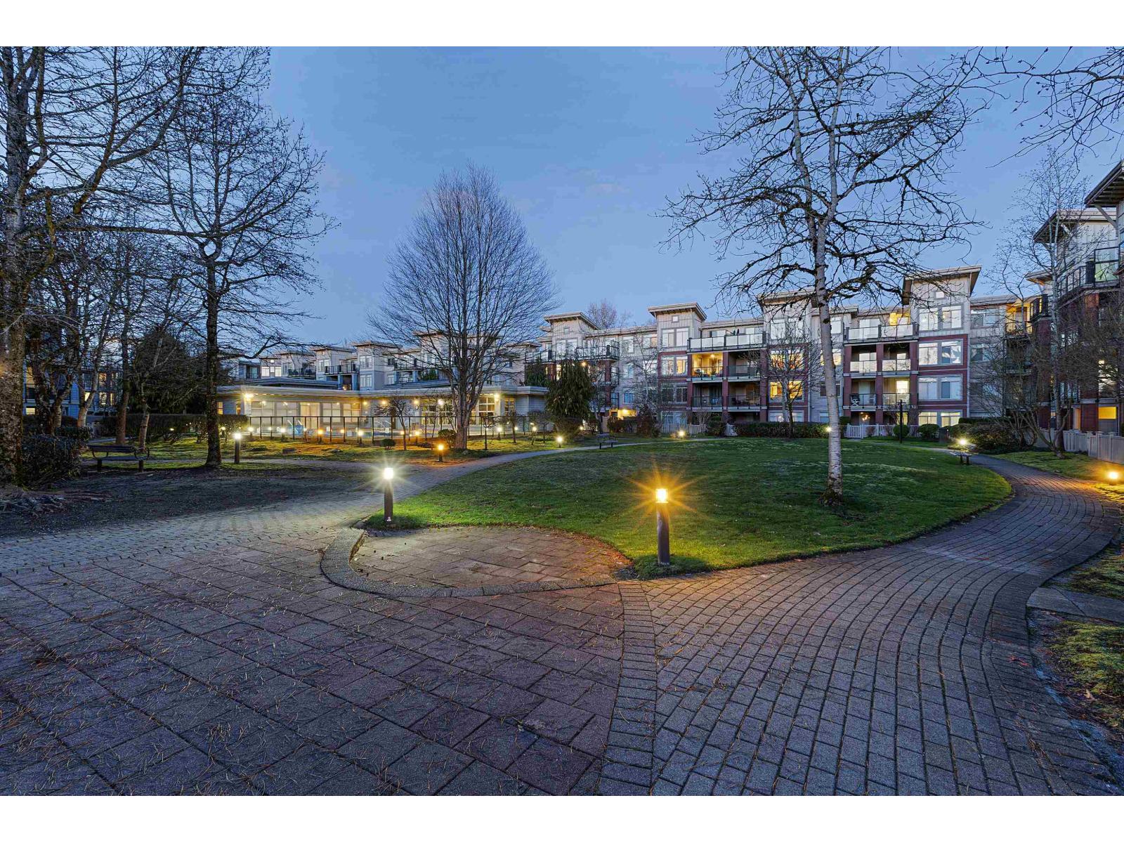 318 10180 153 STREET, Surrey