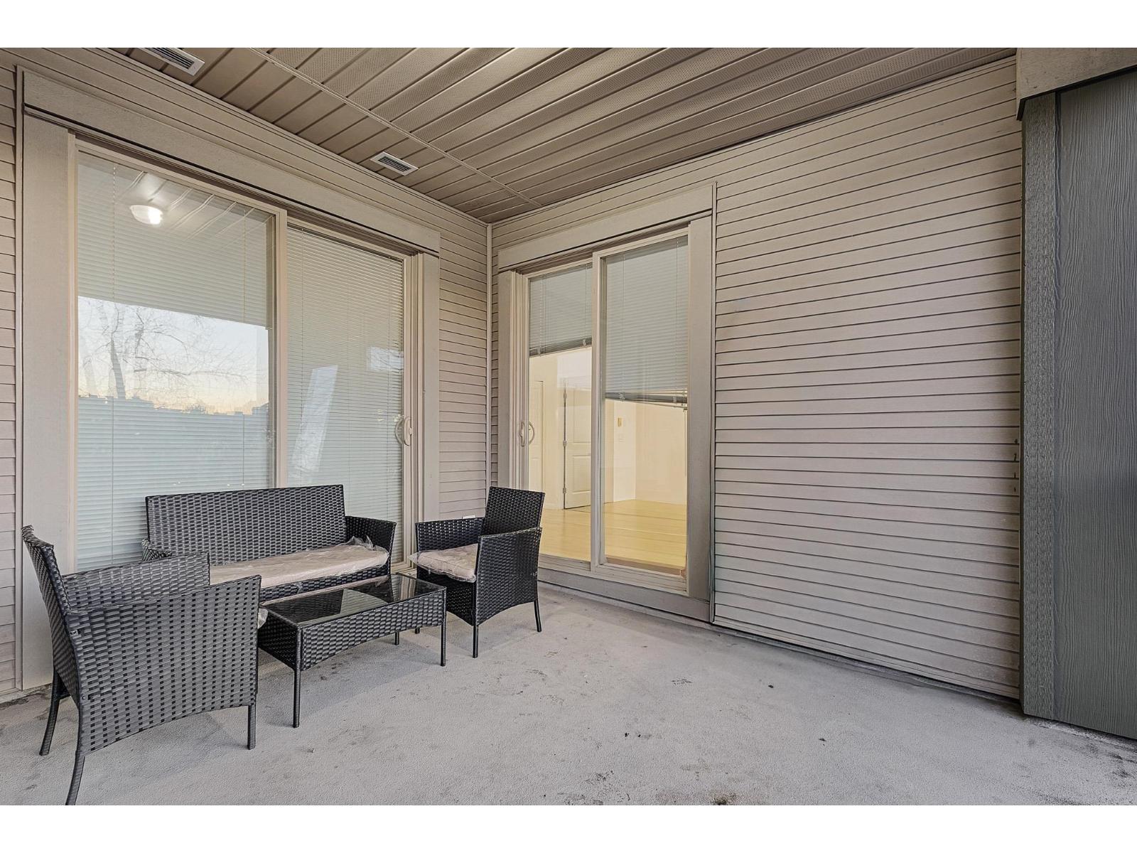 318 10180 153 STREET, Surrey