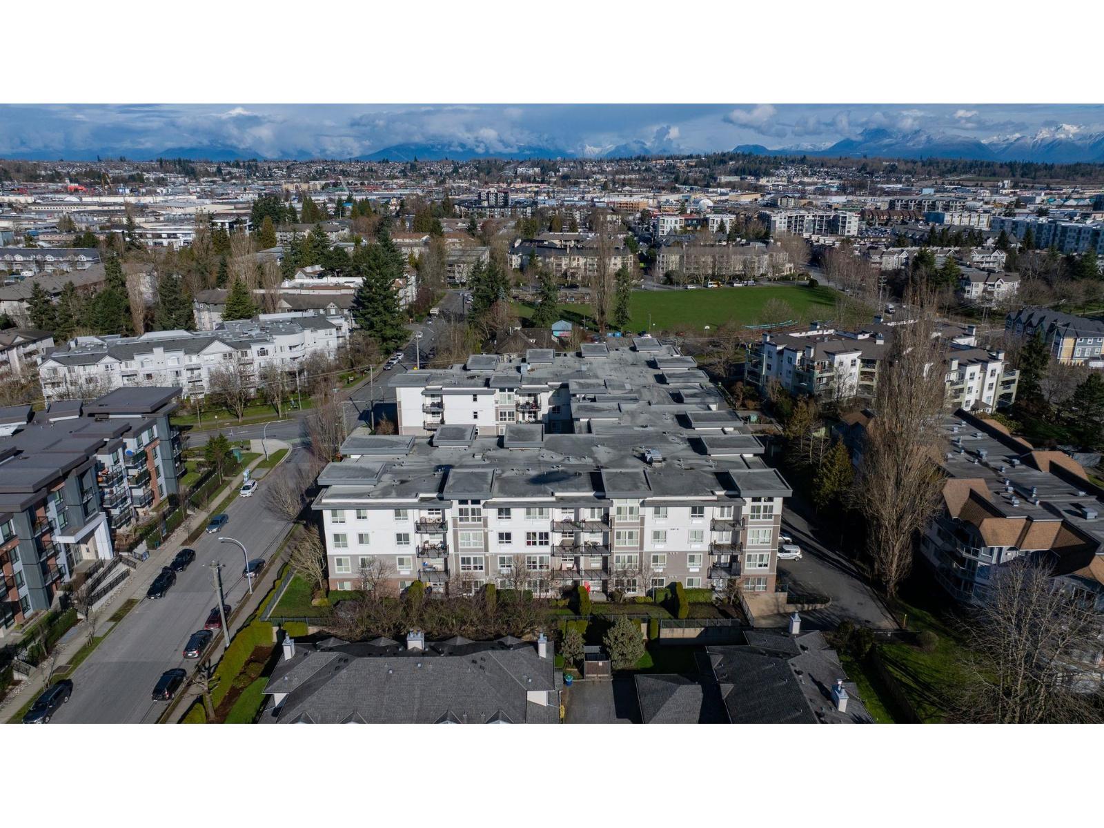 421 5430 201 STREET, Langley