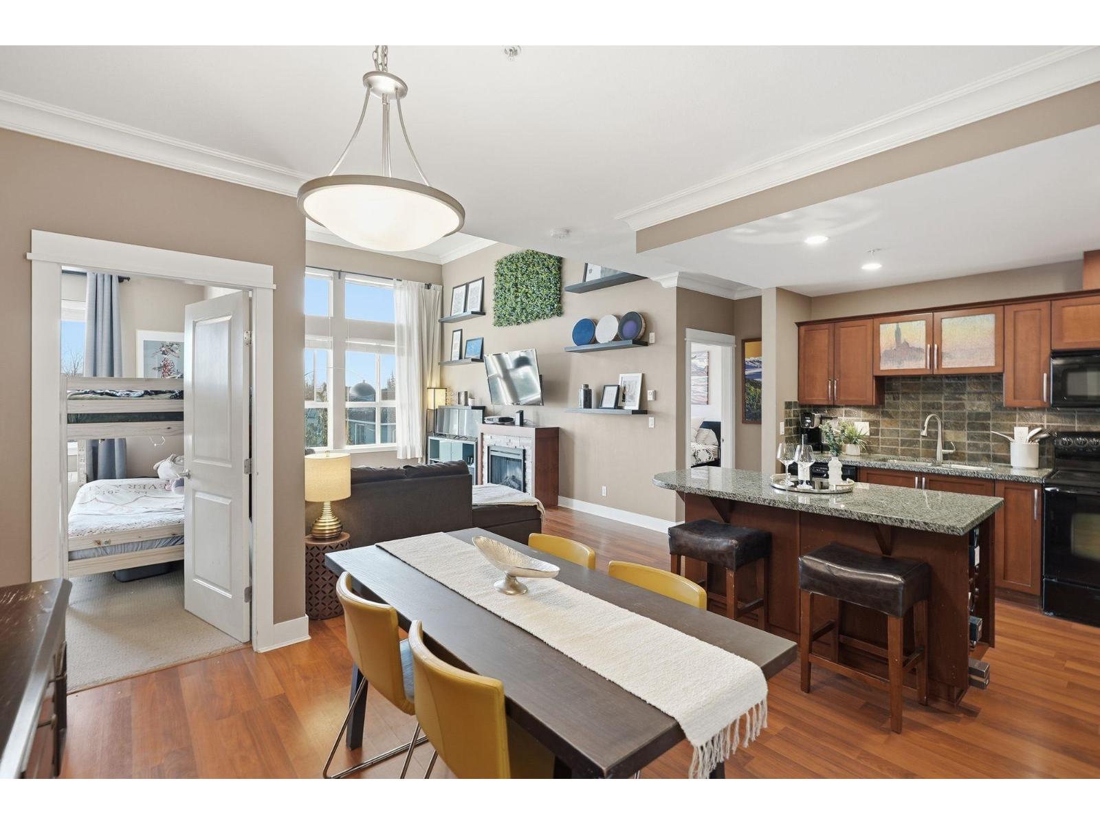 421 5430 201 STREET, Langley