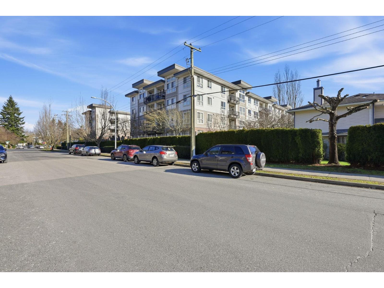 421 5430 201 STREET, Langley