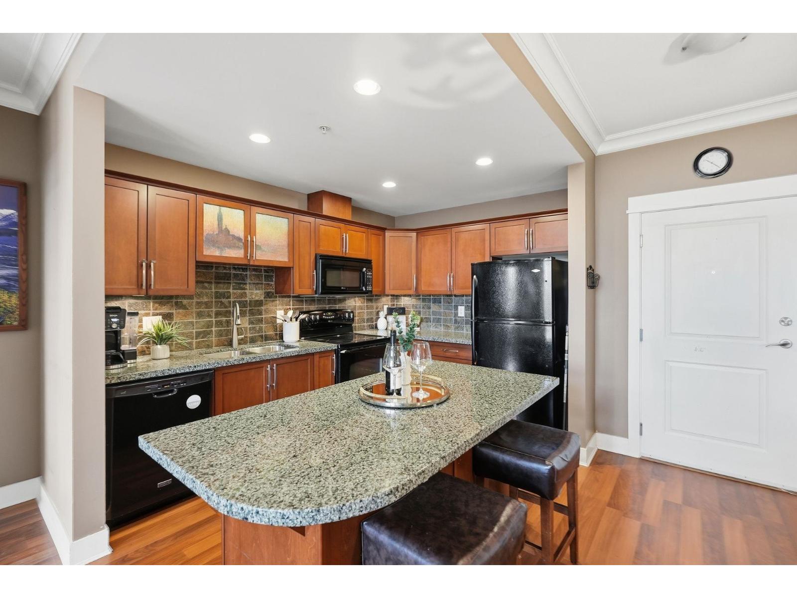 421 5430 201 STREET, Langley