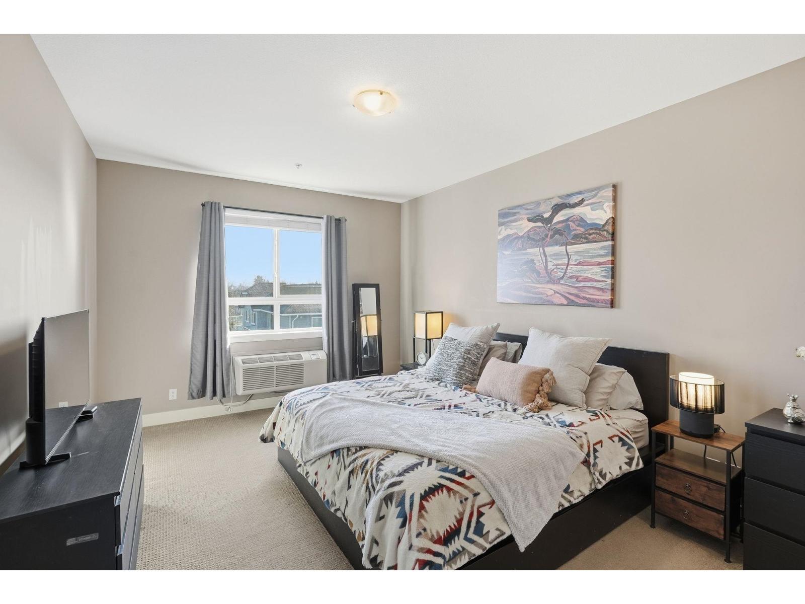 421 5430 201 STREET, Langley