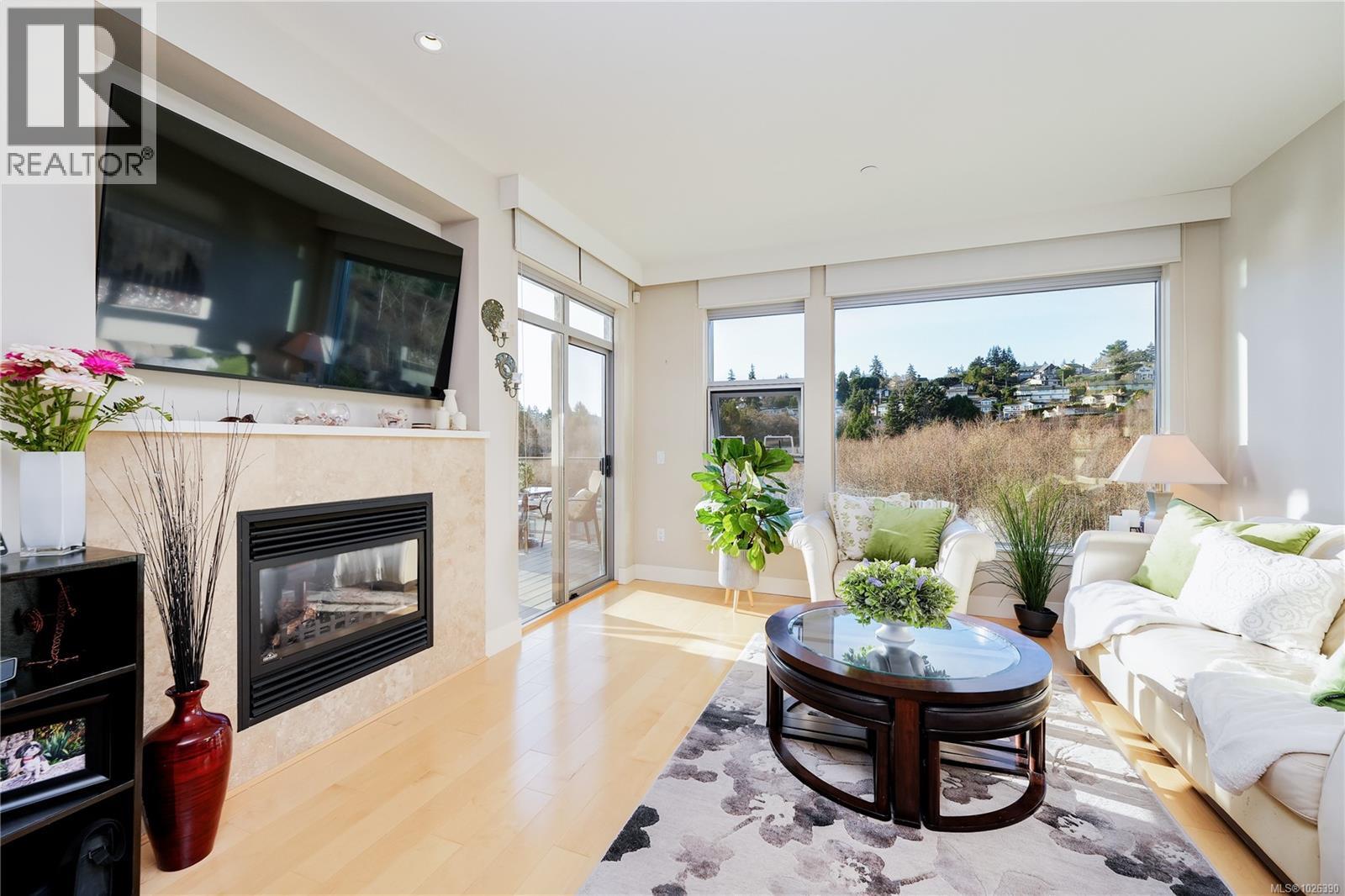 404 3234 Holgate Lane, Colwood