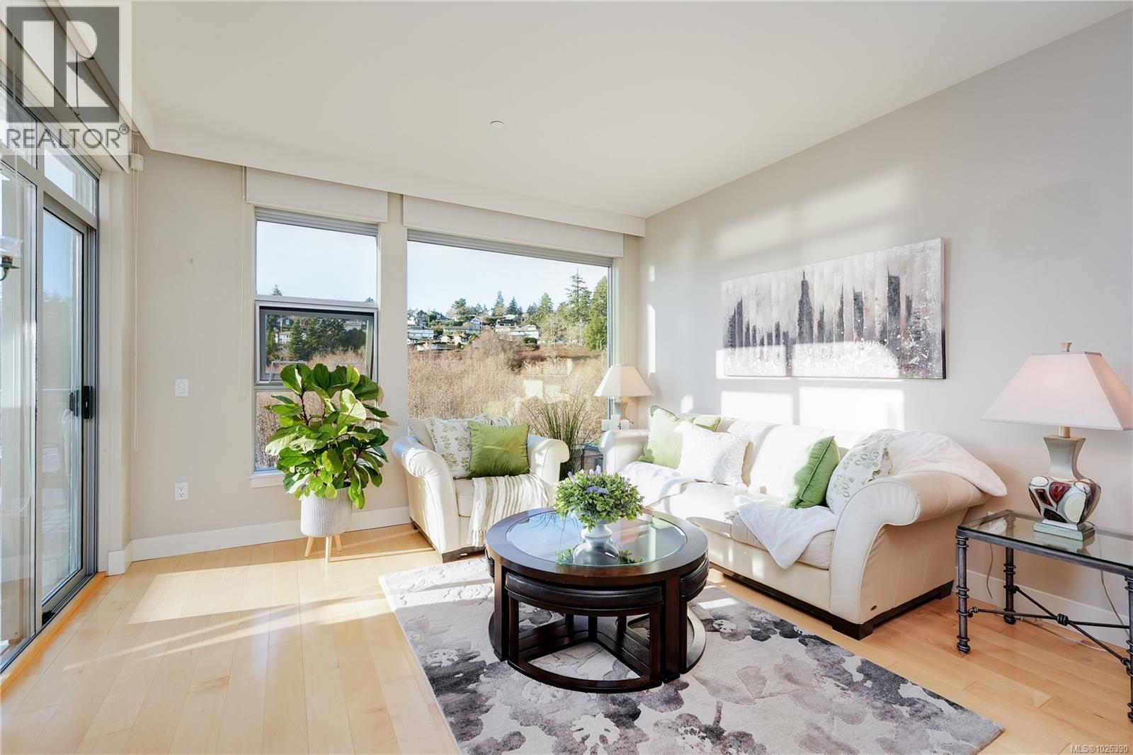 404 3234 Holgate Lane, Colwood