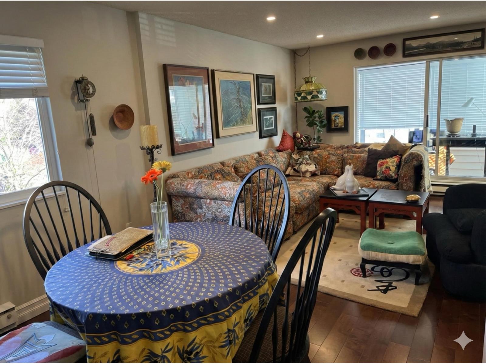 302 1354 WINTER STREET, White Rock