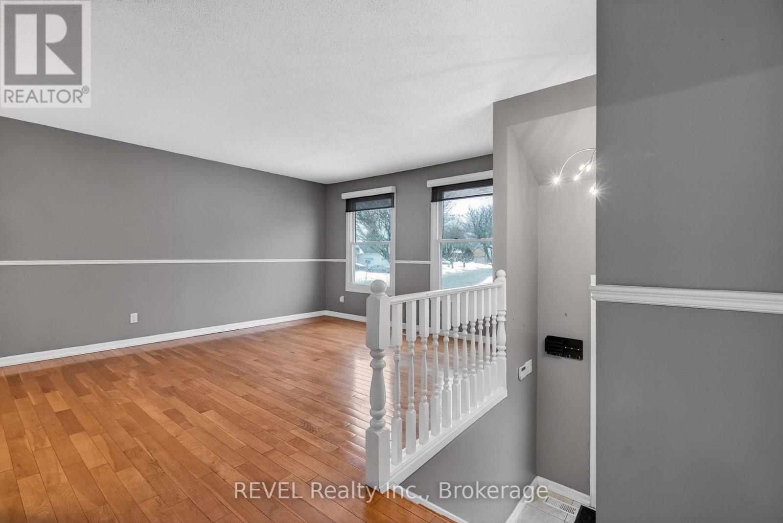 6166 Wildrose Unit Upper photo 4