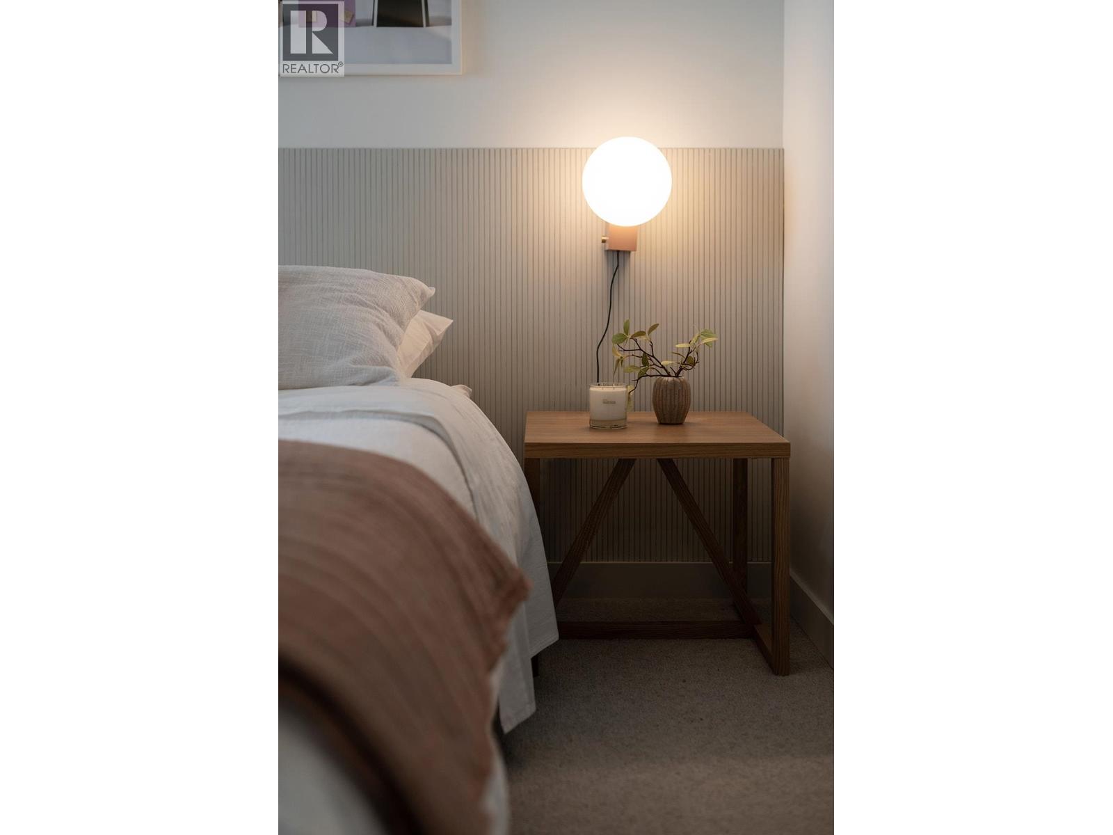 126 2045 HERITAGE PARK LANE, North Vancouver