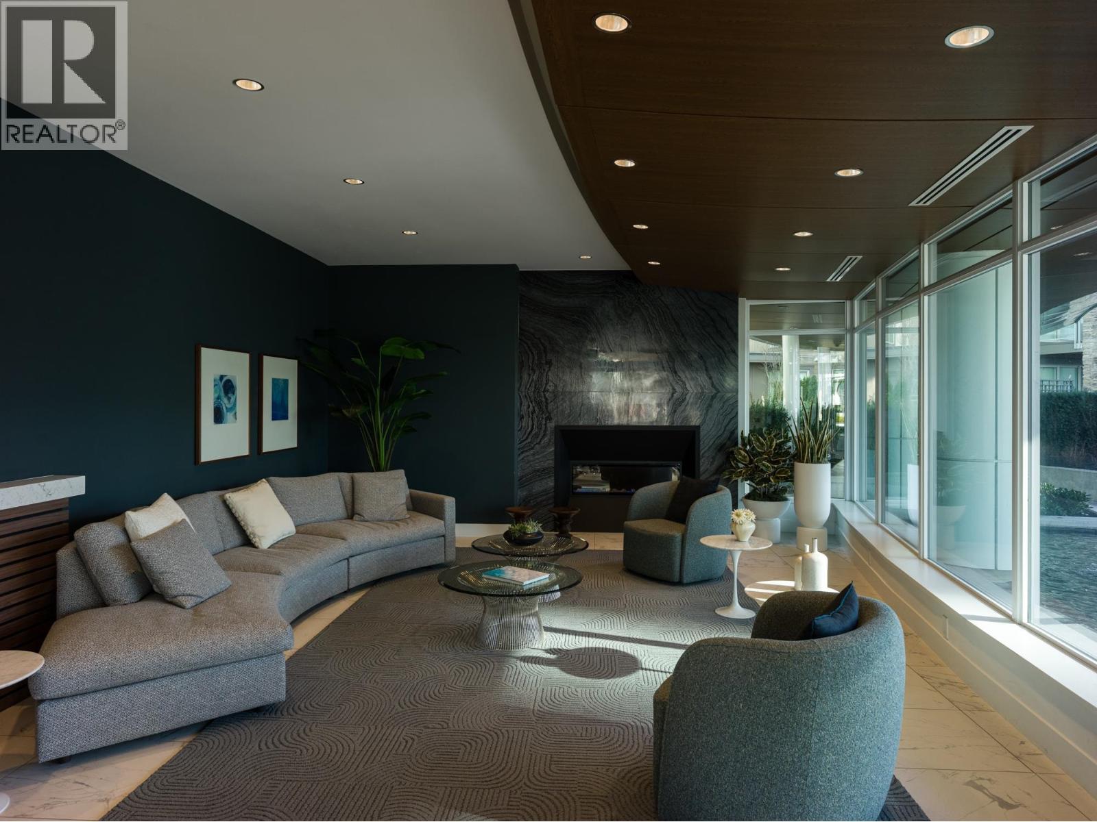 2103 7769 PARK CRESCENT, Burnaby