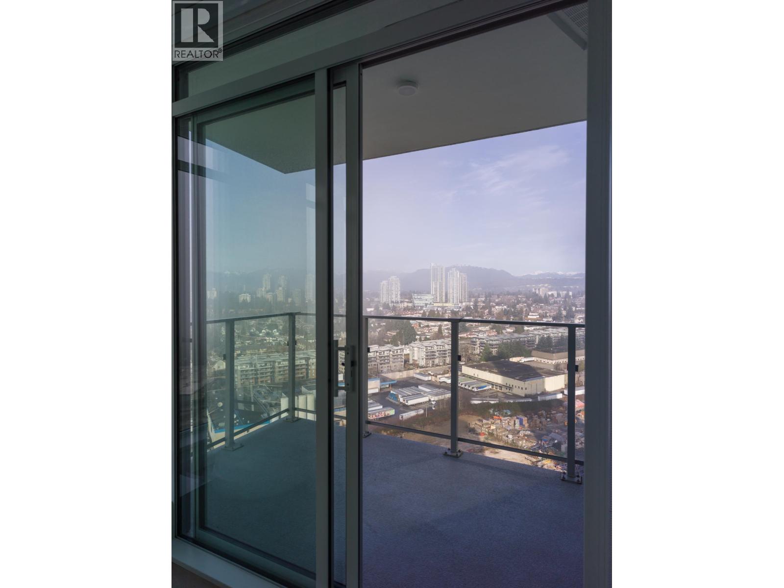 2402 7683 PARK CRESCENT, Burnaby