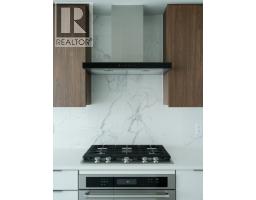 2402 7683 Park Crescent, Burnaby, BC V3N0J4 Photo 7
