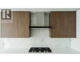 2402 7683 Park Crescent, Burnaby, BC V3N0J4 Photo 9