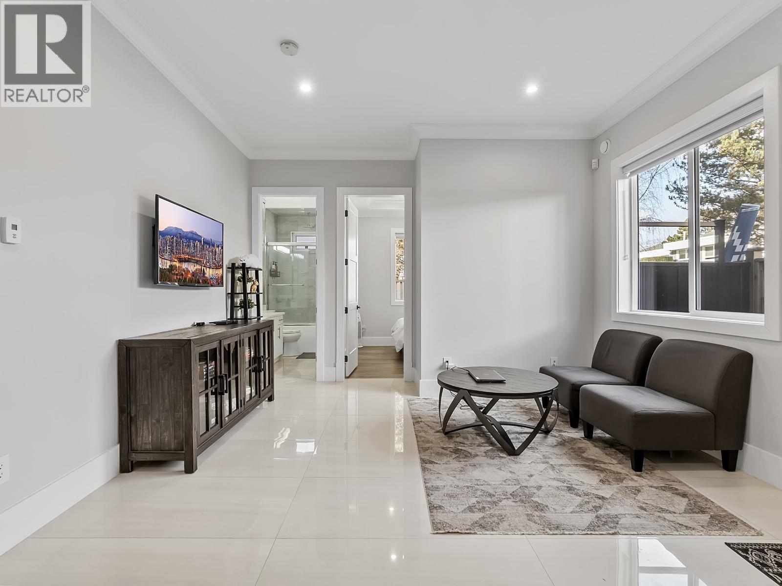 9591 FLORIMOND ROAD, Richmond