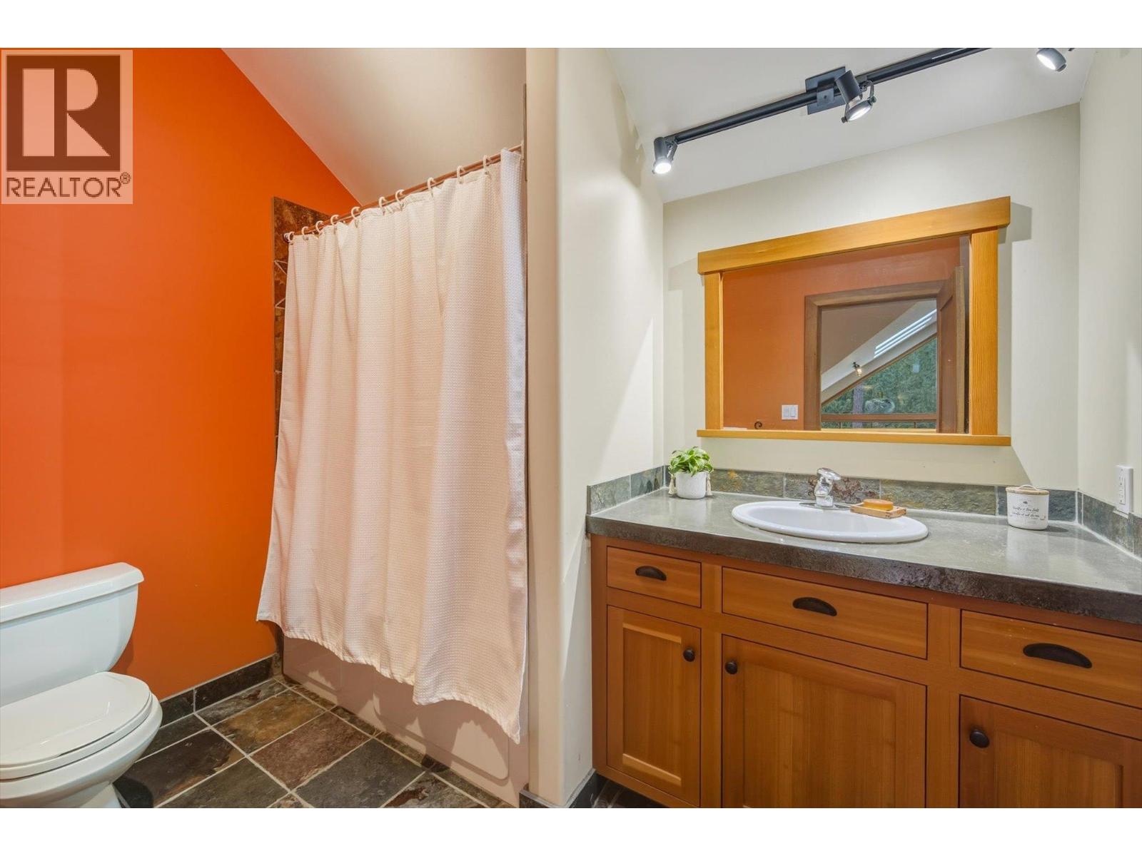 Photo of 2 WALKERVILLE ROAD 25