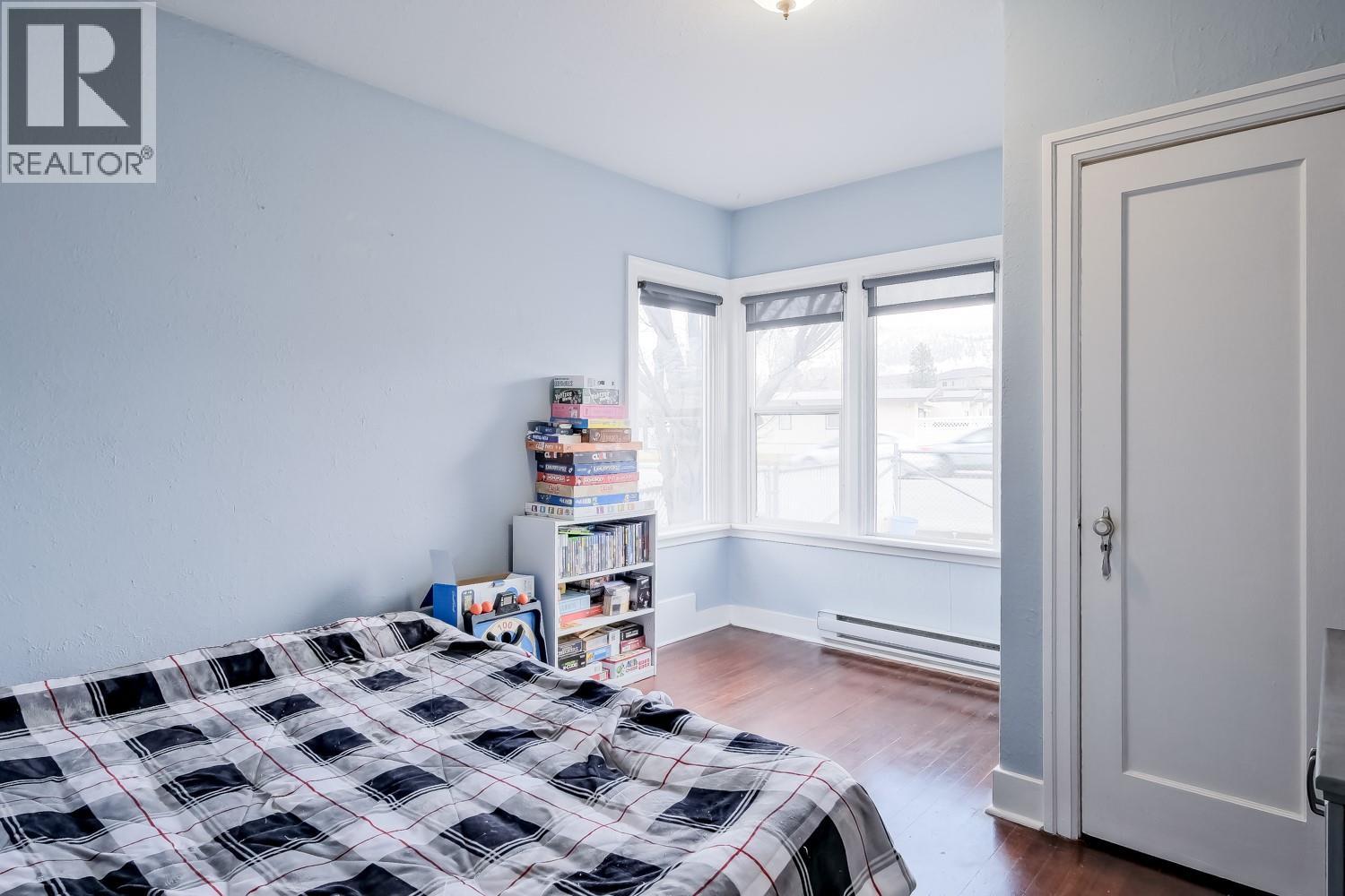 857 Main Street, Penticton