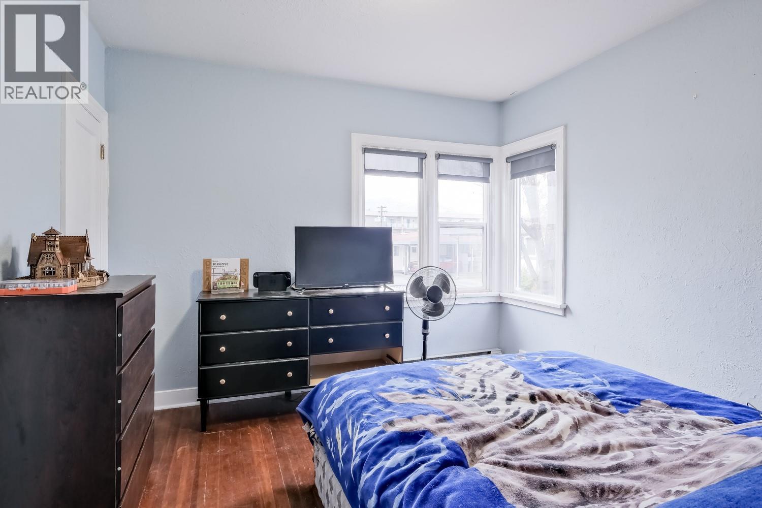 857 Main Street, Penticton