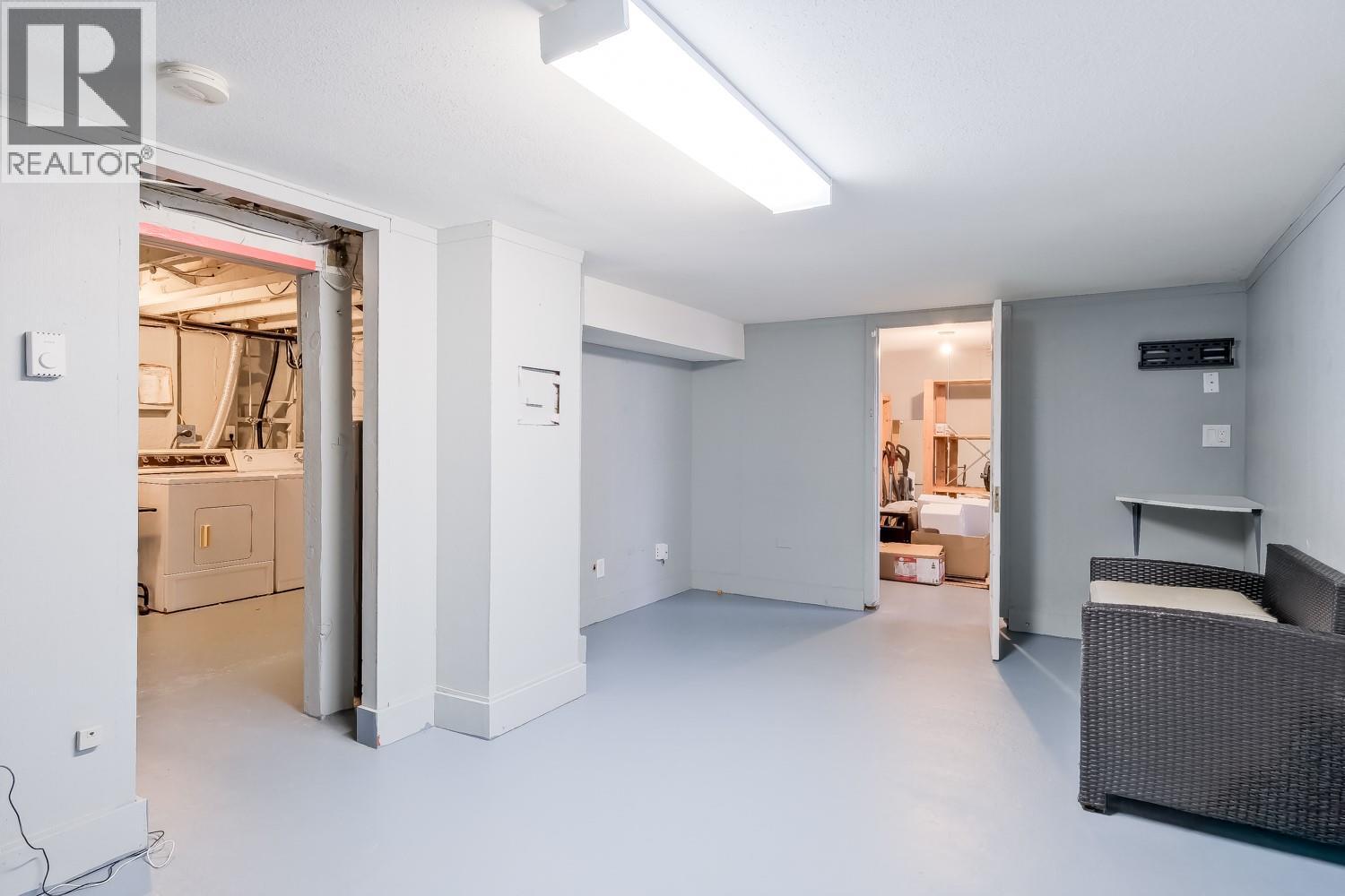 857 Main Street, Penticton