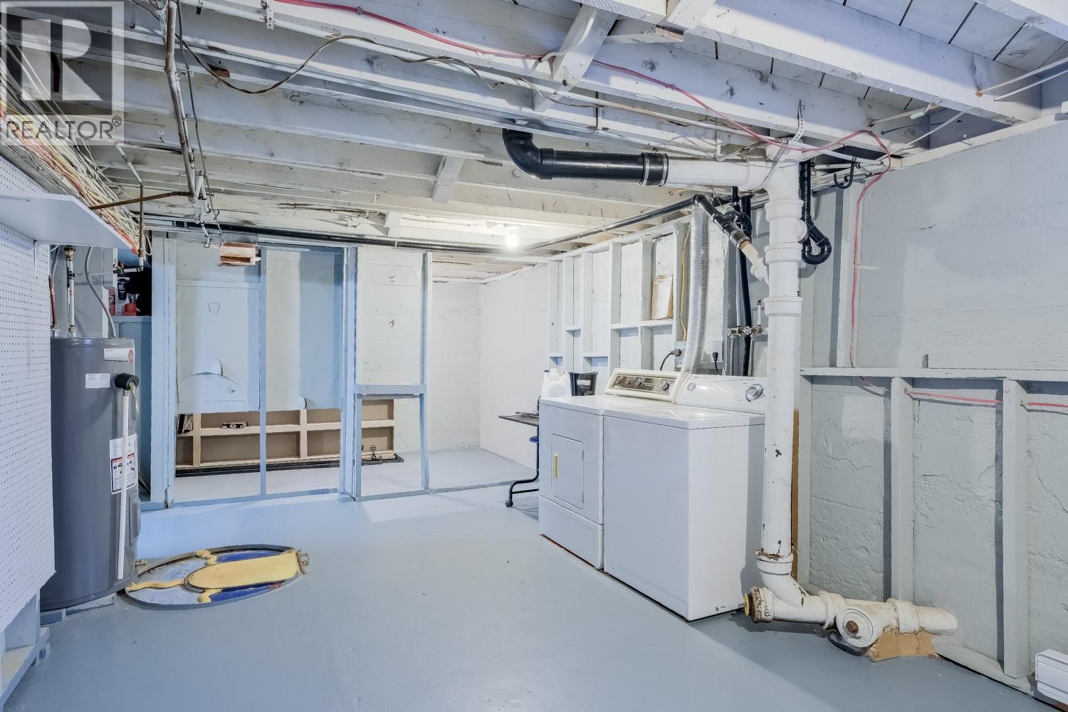 857 Main Street, Penticton