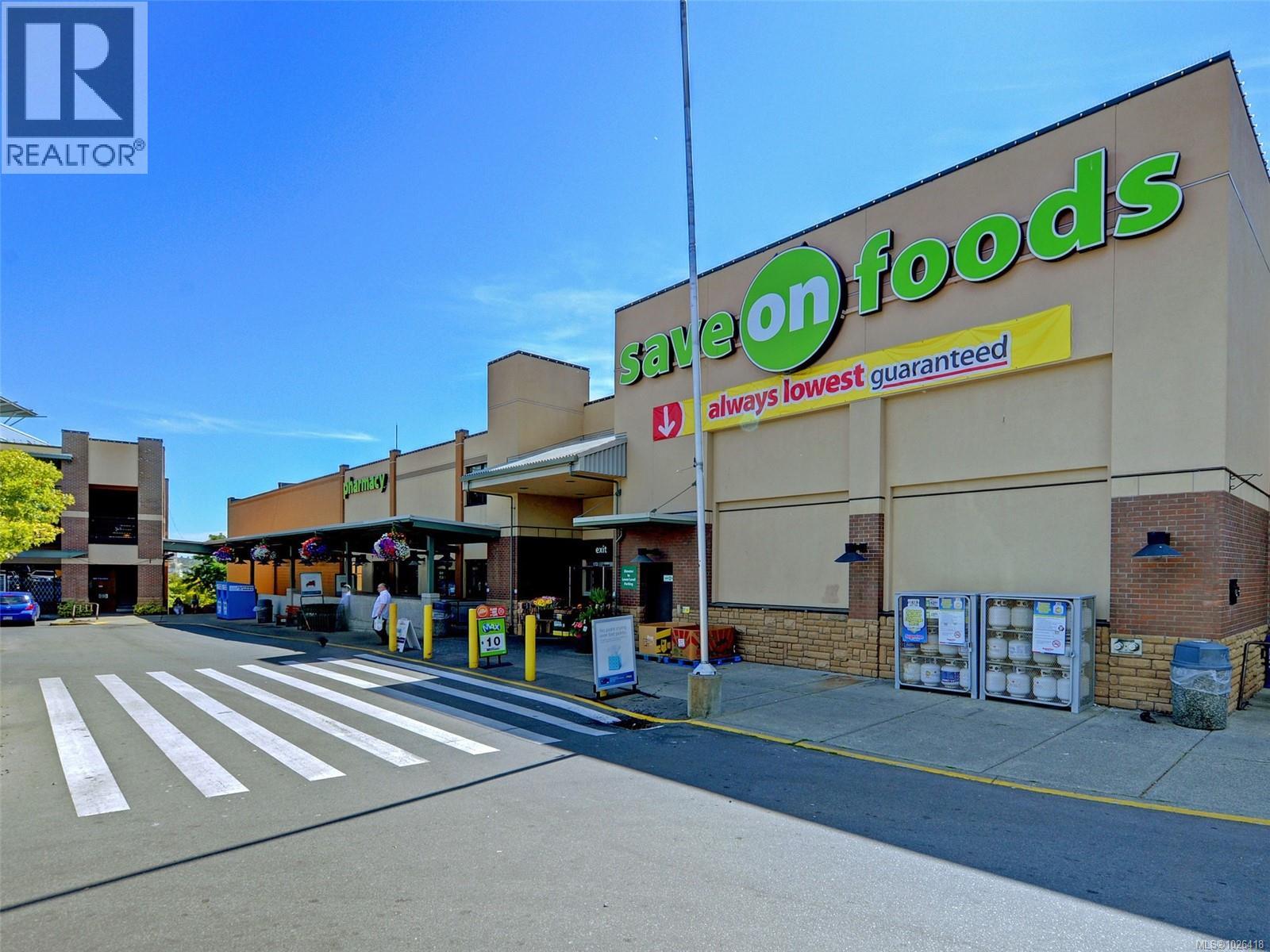 705 373 Tyee Road, Victoria