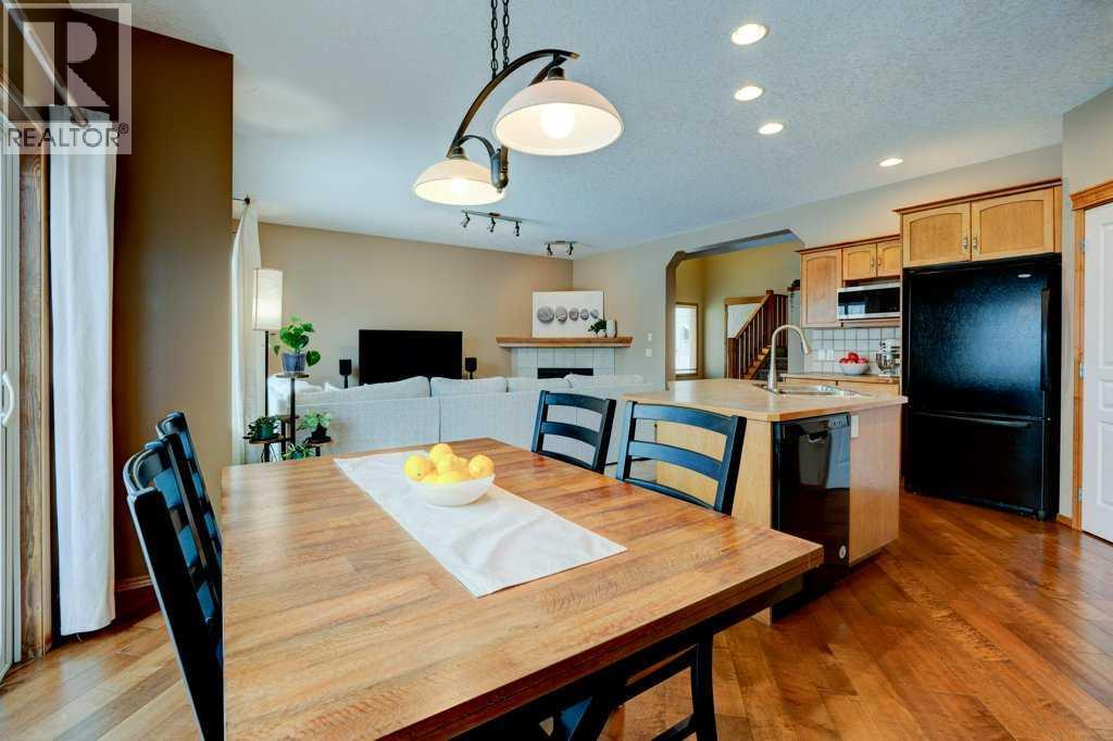 Single Family House for Sale in  Chapalina Close SE Chaparral Calgary 