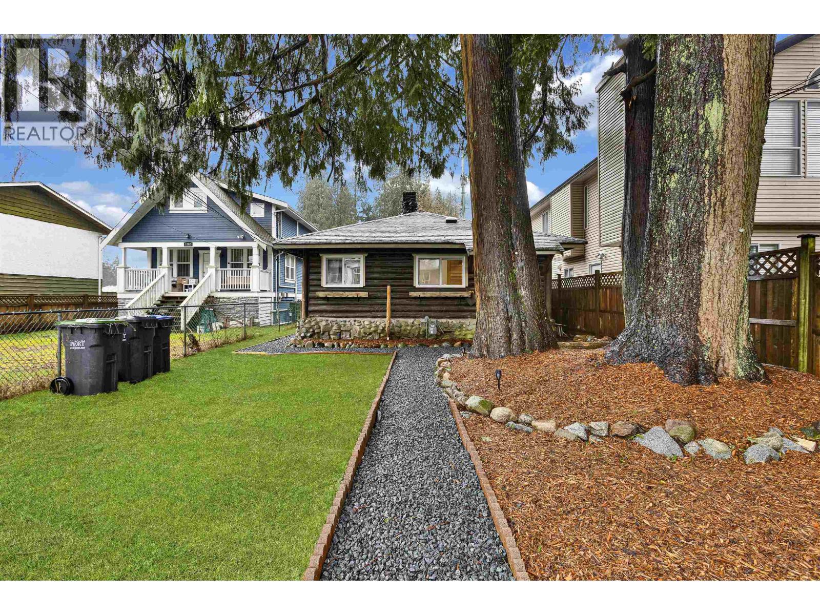 1370 PRAIRIE AVENUE, Port Coquitlam