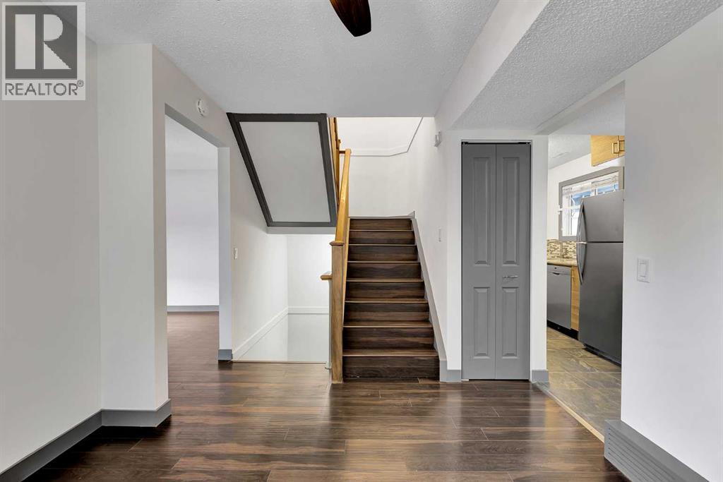 1612, 2520 Palliser Drive SW, Calgary, Alberta