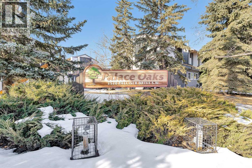 Single Family House for Sale in   Palliser Drive SW Oakridge Calgary 