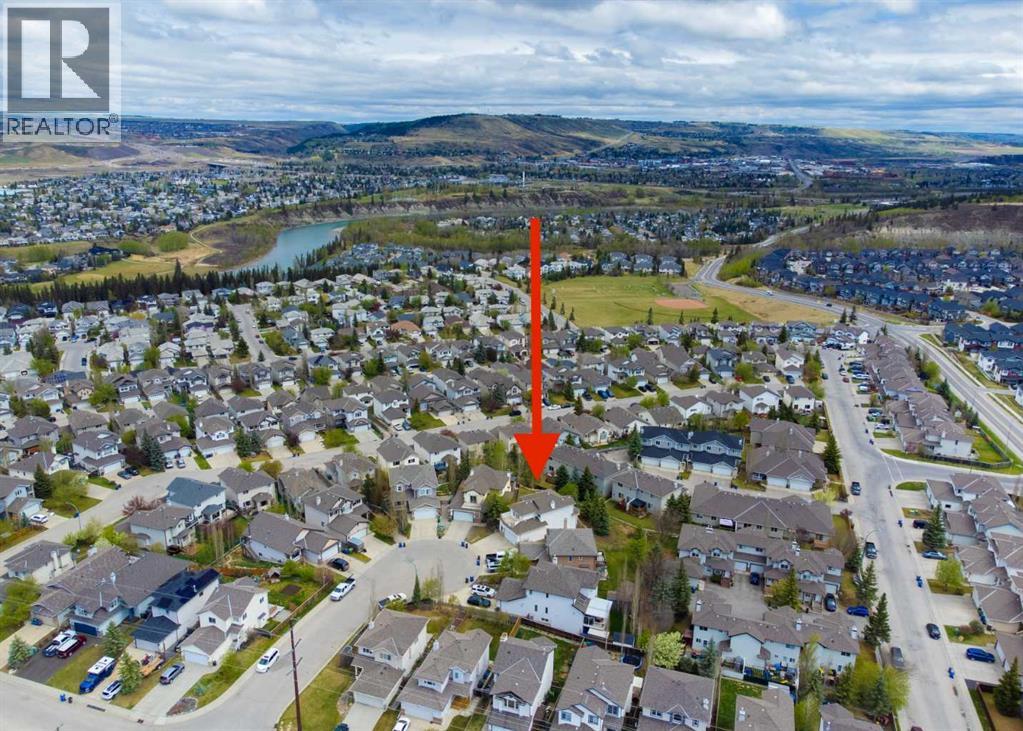 6 Bow Ridge Close, Cochrane