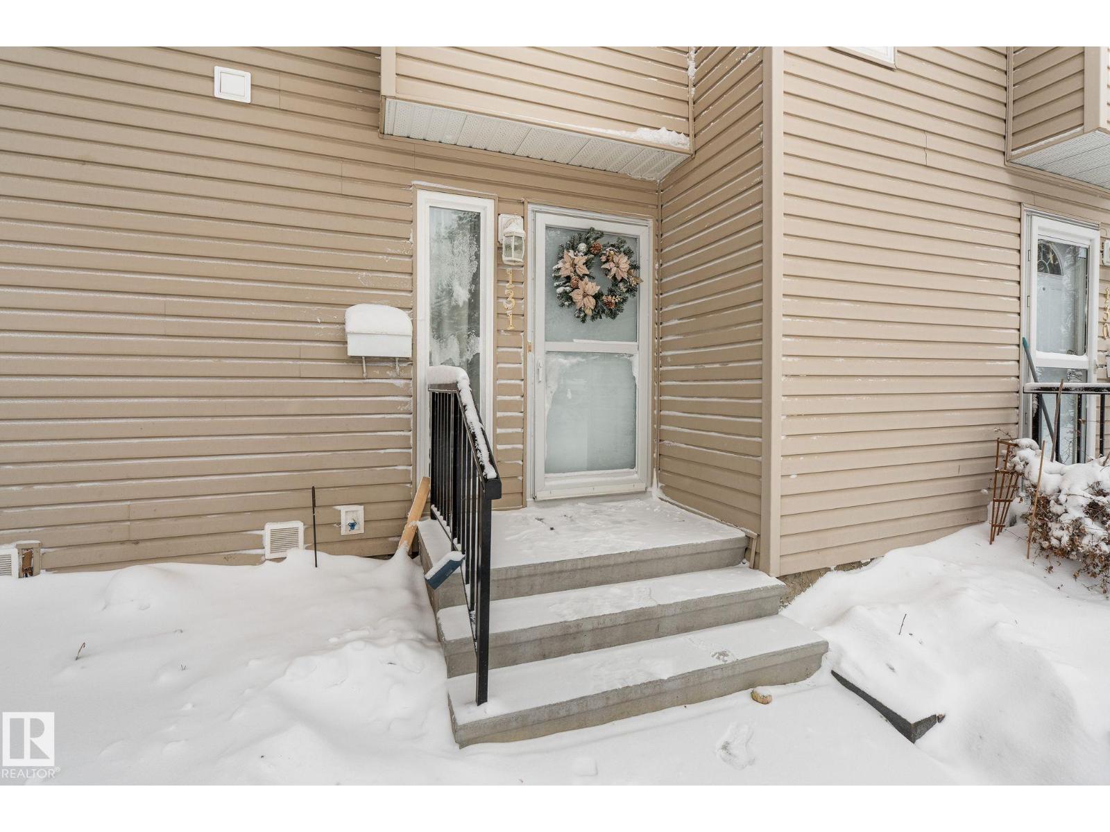 #131 87 BROOKWOOD DR - Photo 2 of 35, Spruce Grove, Alberta