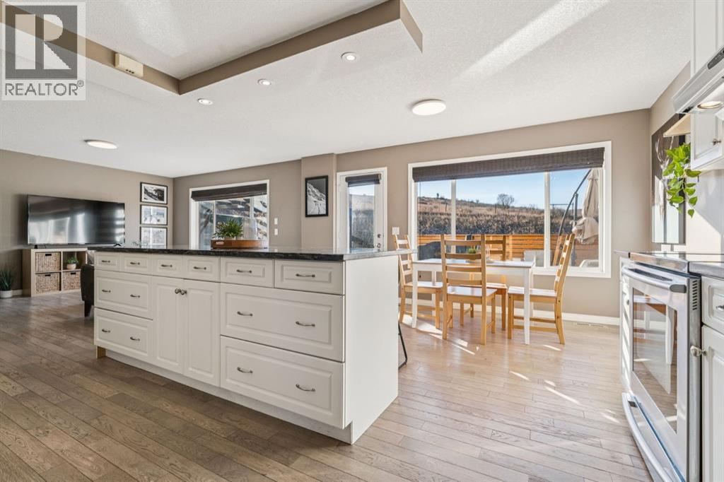 104 Bow Ridge Crescent, Cochrane