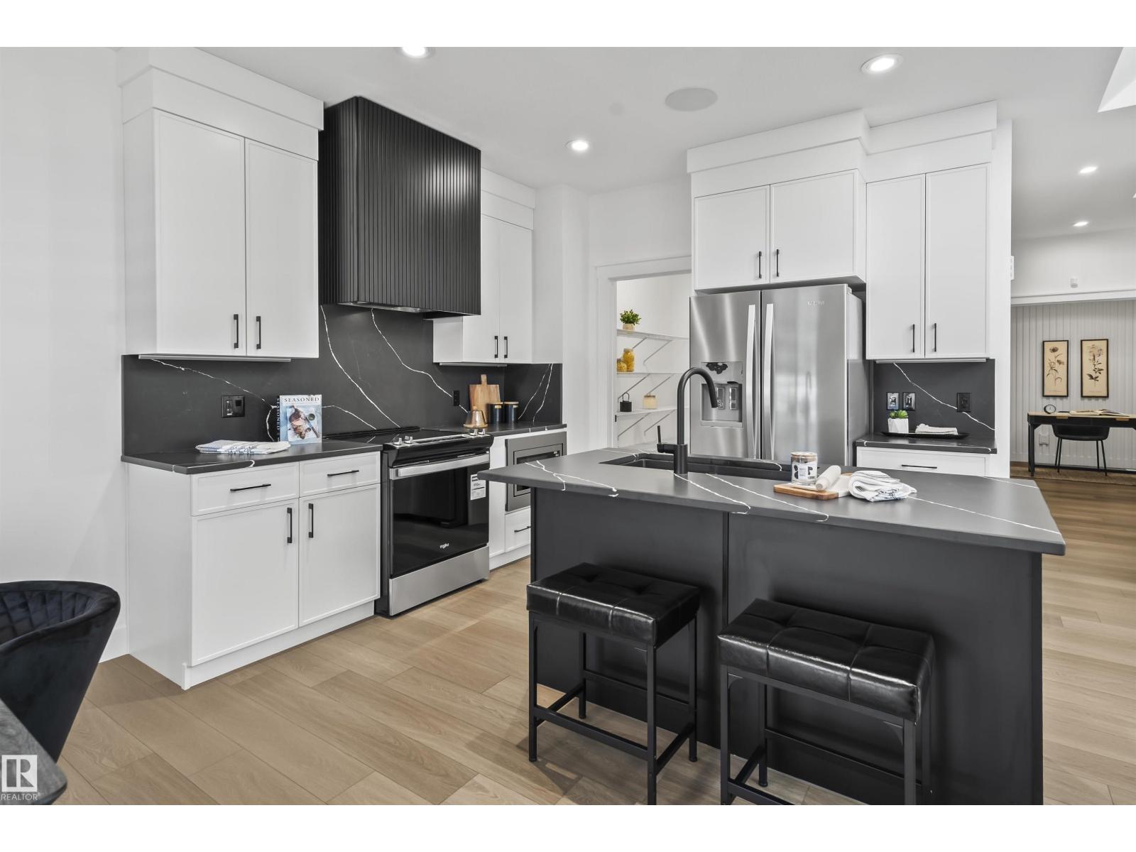 68 FENWYCK BV - Main photo, Spruce Grove, Alberta