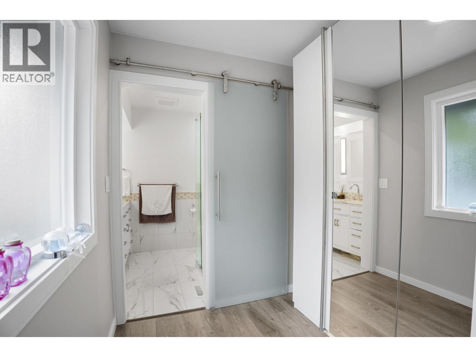 2268 NACHT AVENUE, Port Coquitlam