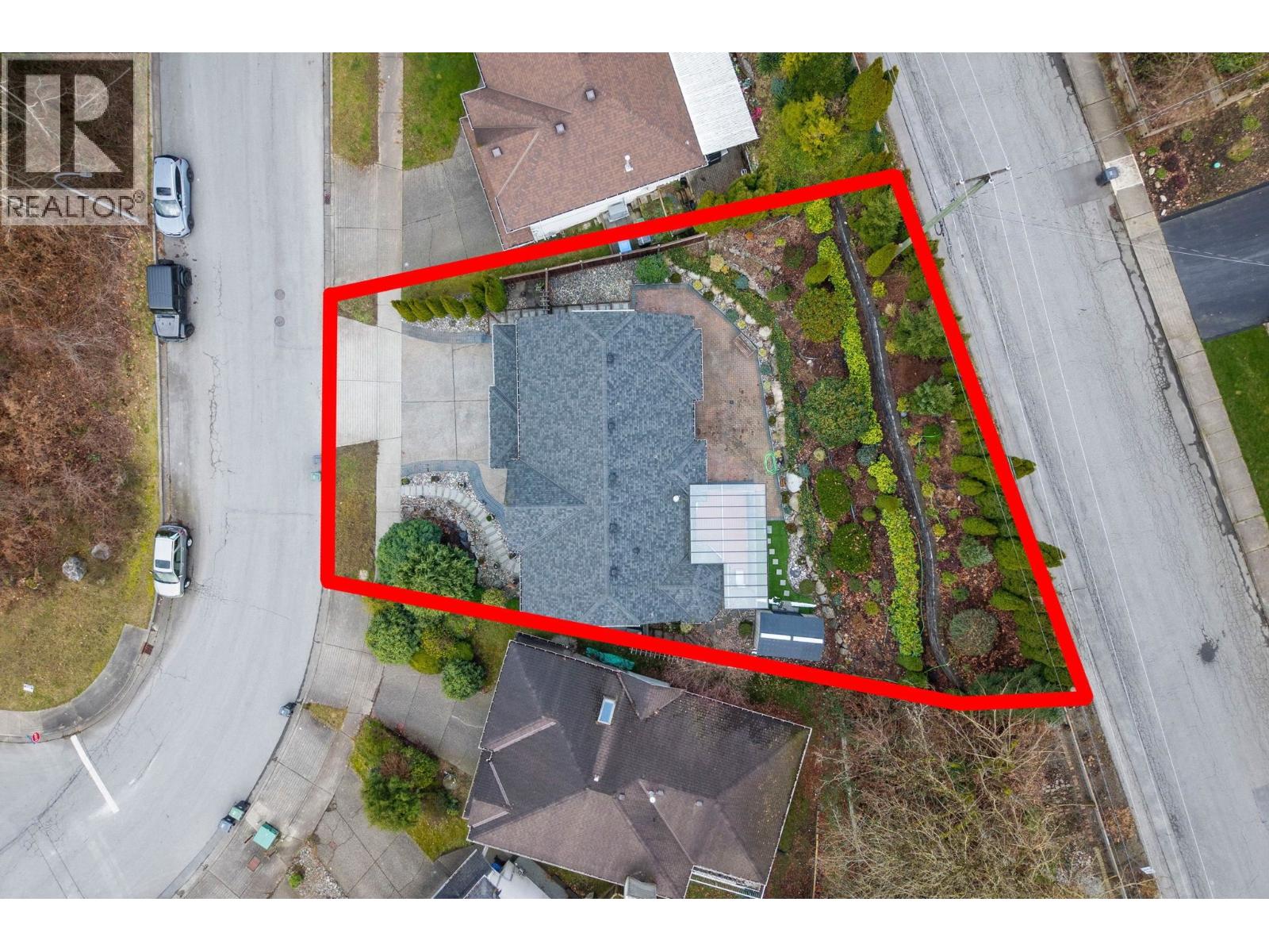 2268 NACHT AVENUE, Port Coquitlam