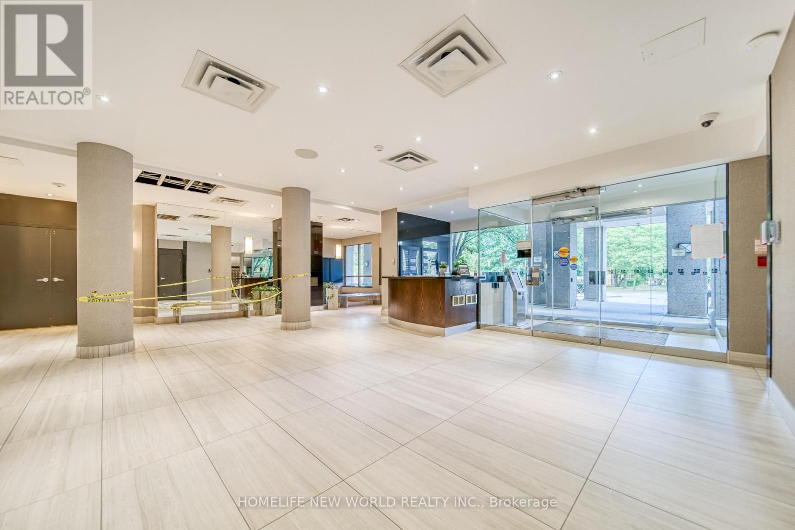 #1908 35 EMPRESS AVENUE - 4