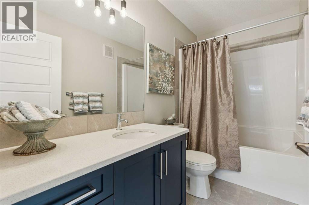 30 Granite Avenue, Cochrane