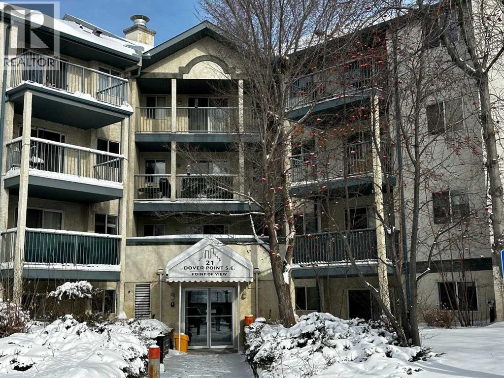 Single Family House for Sale in   Dover Point SE Dover Calgary 