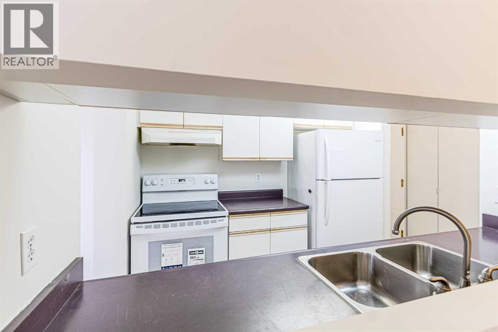 Single Family House for Sale in   Dover Point SE Dover Calgary 