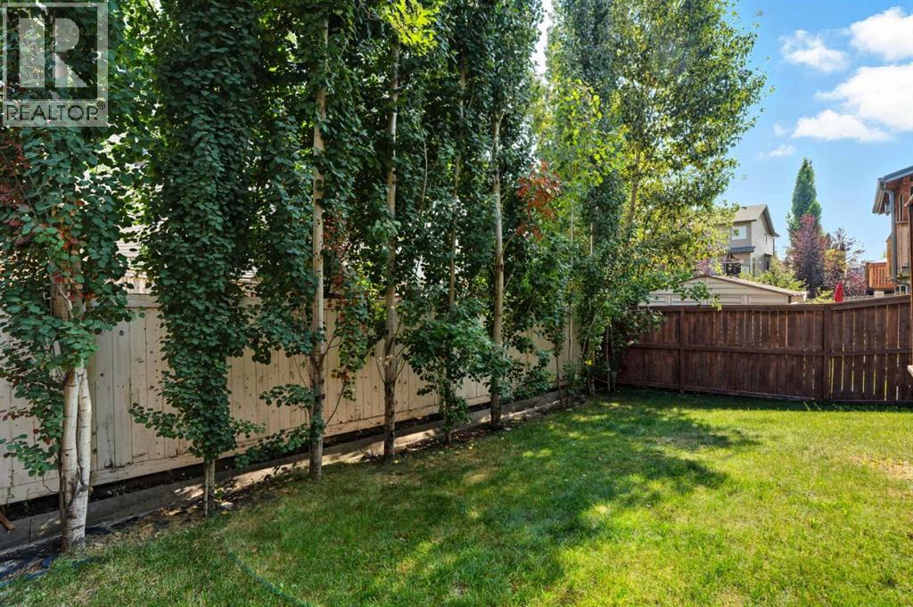 Single Family House for Sale in  Everoak Drive SW Evergreen Calgary 