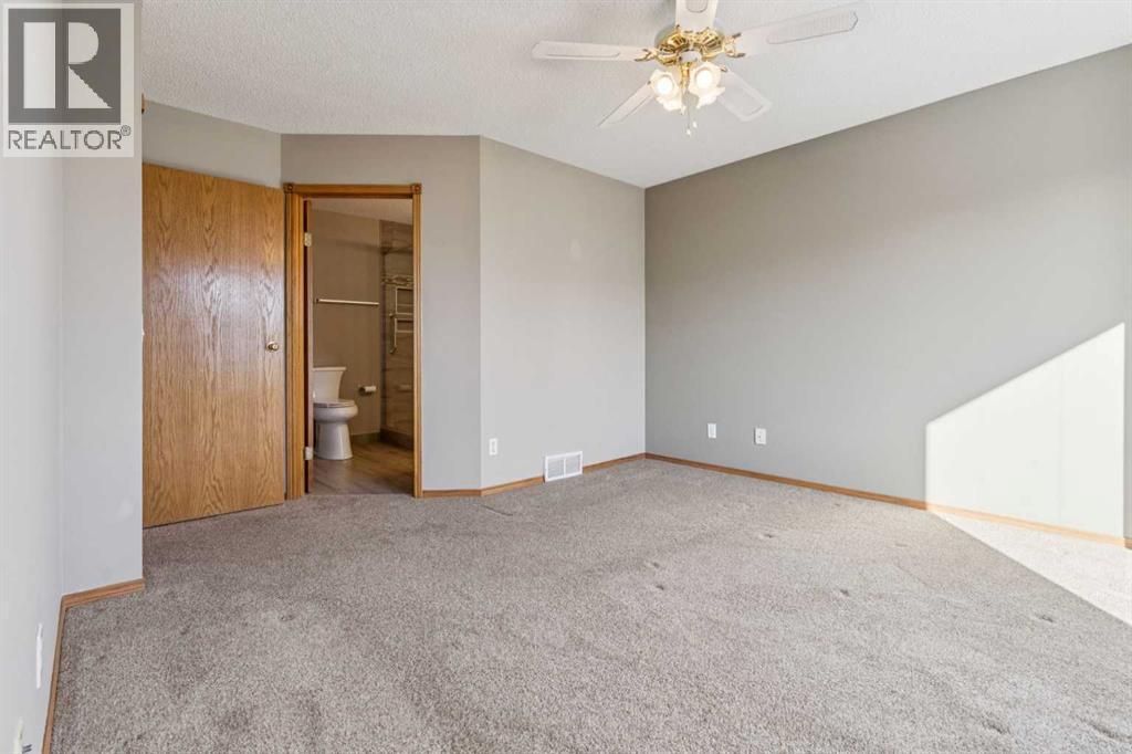 Single Family House 3 Level for Sale in  California Boulevard NE Monterey Park Calgary 